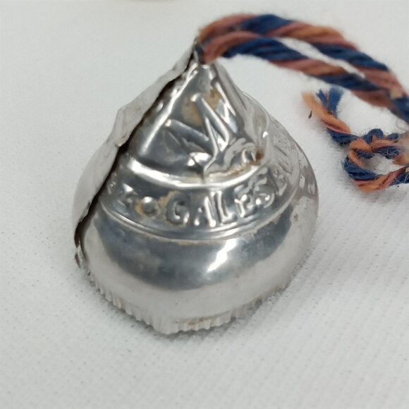 Mid Century Modern Christmas Ornament Set Of 6 Feather Tree Bells 1950s - Picture 3 of 5